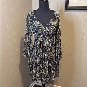 Betsey Johnson Women’s 2 Navy Paisley Long Sleeve Dress